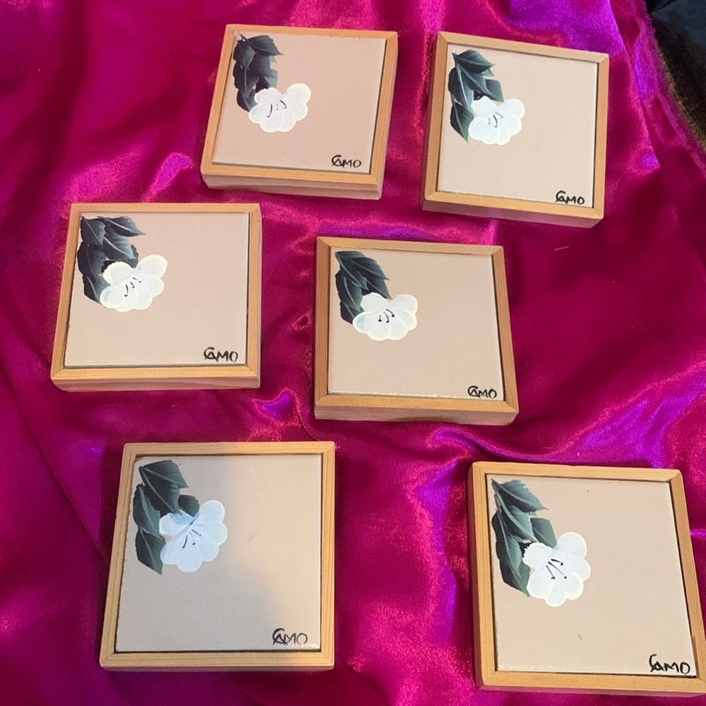 Heavy Handpainted wooden and tile coasters x6 like new